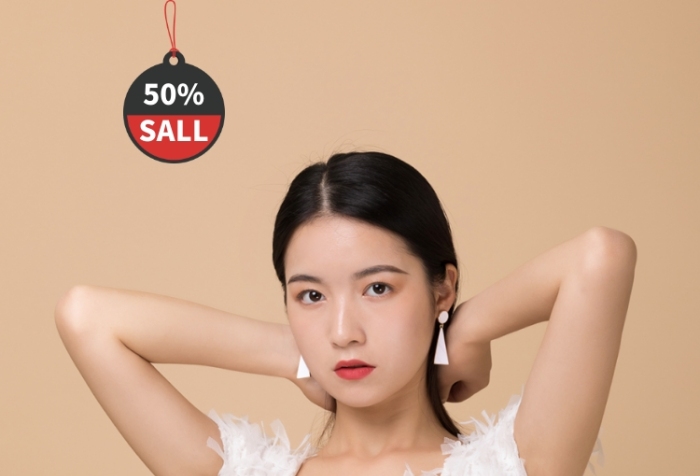 简约创意服装销售手机海报 简约创意服装销售手机海报