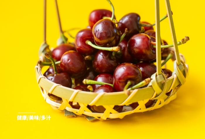 時(shí)尚高端水果印刷海報(bào)