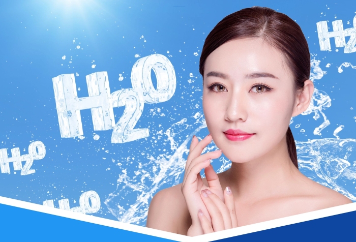 醫(yī)療美容業(yè)秋季招聘宣傳單