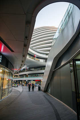 北京银河SOHO照片