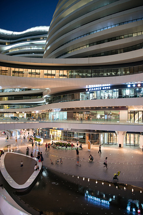 北京银河SOHO图片