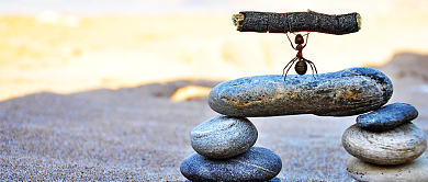 暖色调励志激励人心公众号首图背景