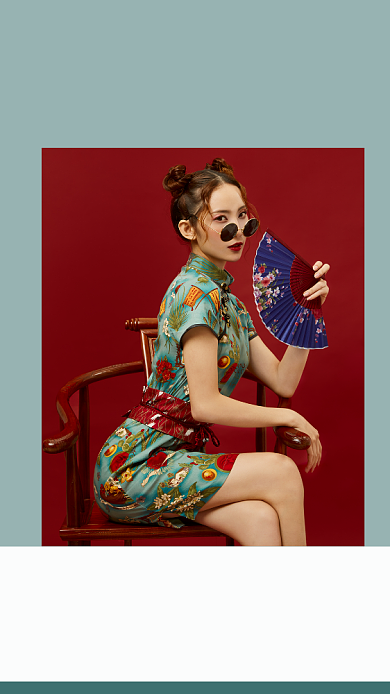 简约肌肤护理宣传促销手机海报背景