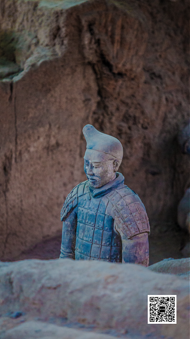 摄影风简约西安兵马俑旅游手机海报背景