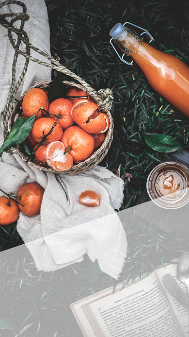 小清新团建活动通知手机海报模板背景