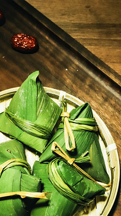 时尚简约端午摄影粽子海报背景