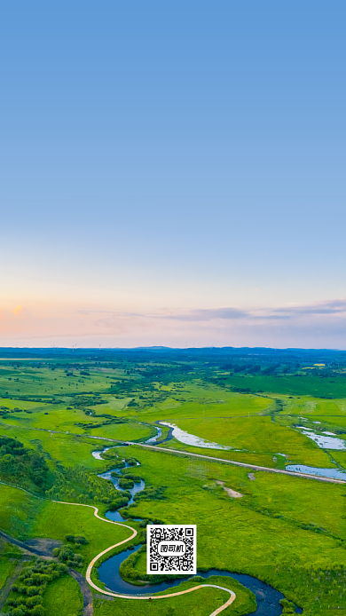 世界旅游日创意风景手机海报背景