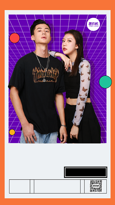 秋季服装大促简约手机海报背景