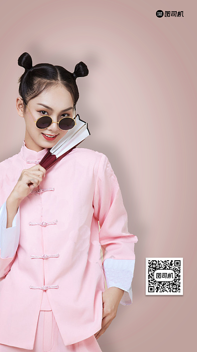 会员日时装返场促销海报背景