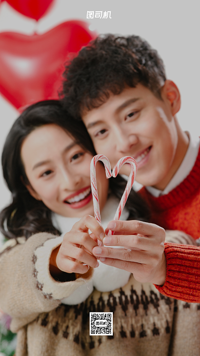 圣诞情侣甜蜜摄影手机海报背景