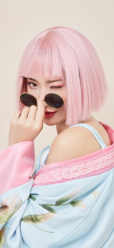 国潮古装粉色美女手机壁纸