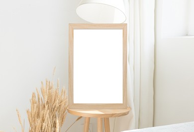 淡雅室内装饰相框海报样机