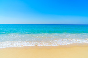 美丽的海滩和海