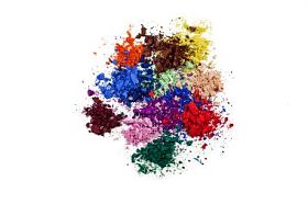 混合粉碎的眼影图片