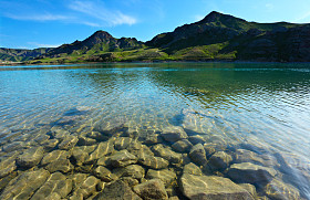 青山绿水图片