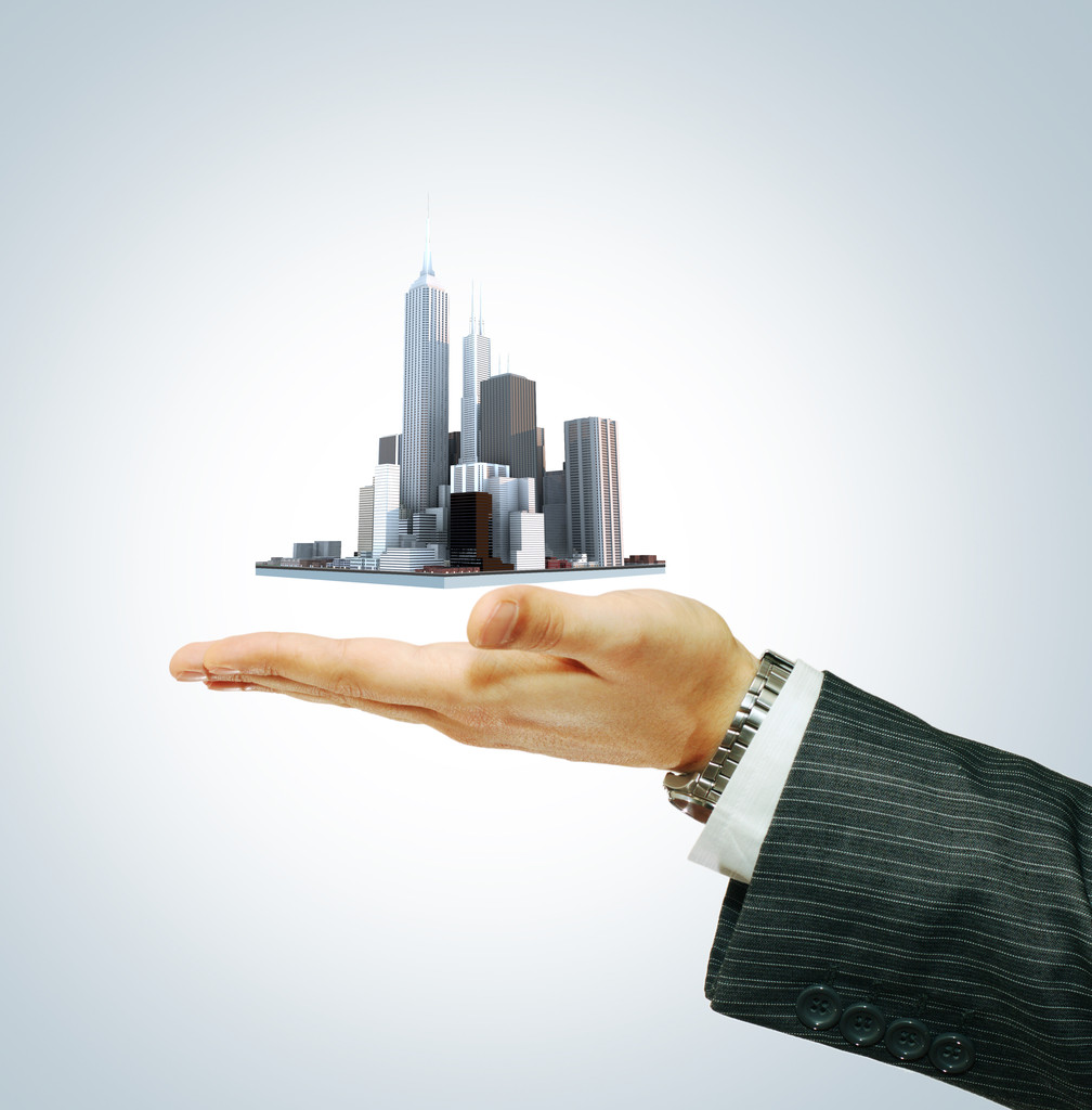 商务城市中心的商人的手中照片 商务城市中心的商人的手中照片