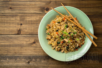 雞粒炒飯