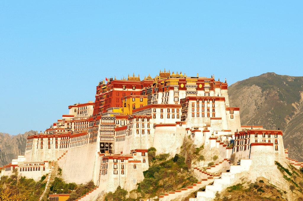 西藏布达拉宫的地标图片 西藏布达拉宫的地标图片