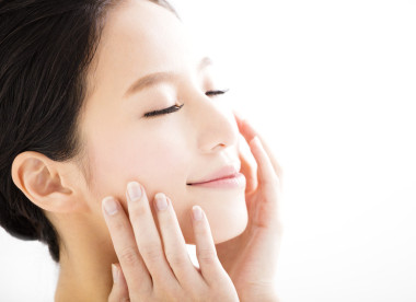  美麗的年輕女子臉特寫