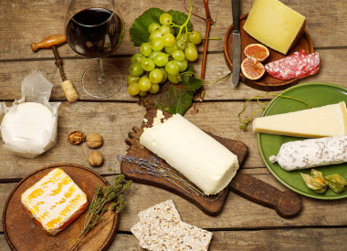 質(zhì)樸的釀酒場值得拜訪設(shè)置照片