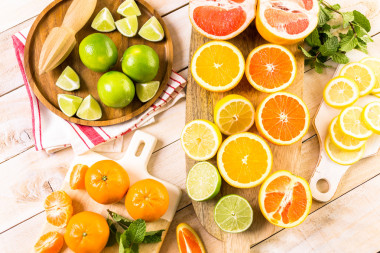 不同種類(lèi)的柑橘類(lèi)水果圖片