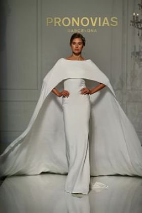 Pronovias 时装新娘集合