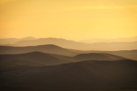 赣南山区晚霞夕照图片
