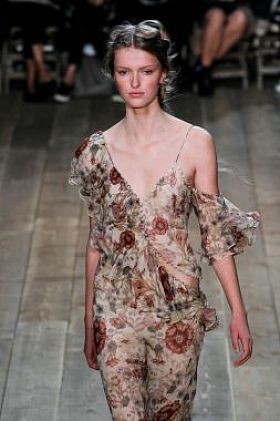 Alexander McQueen shows