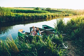 幸福的家庭，在船上