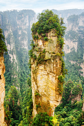 Natural quartz sandstone columns in Avatar hallelujah Mountains