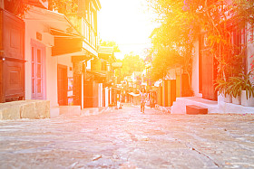 明亮的房子当地人照片