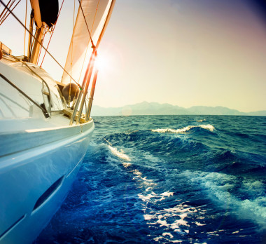 針對 sunset.sailboat.sepia 游艇帆船定了調(diào)子
