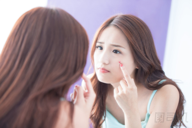 臉上皮膚問題圖片