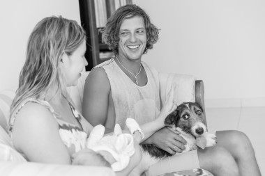 夫婦與寶貝在家