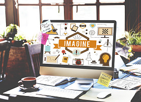 计算机屏幕上的信息图片