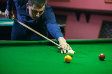 球和斯諾克選手圖片