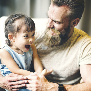 家庭放松概念图片