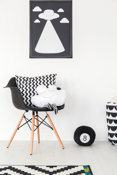 這把椅子在放松的同時(shí)小心的外星人