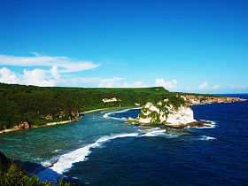 塞班岛鸟岩图片