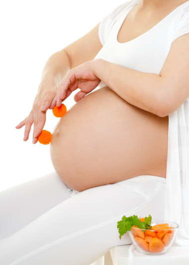 微笑著孕婦圖片