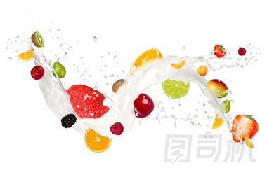 用牛奶水果照片