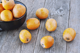 枇杷木背景图片