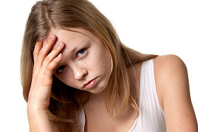 伤心的女孩图片