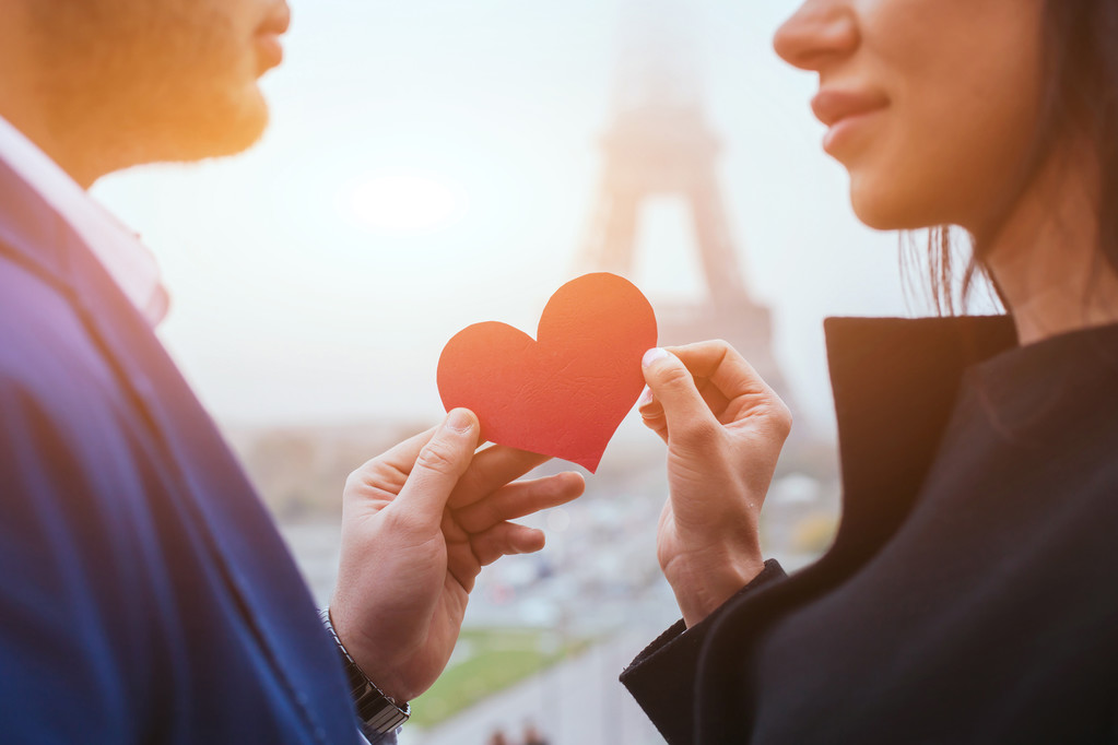 埃菲尔铁塔附近的几个 埃菲尔铁塔附近的几个