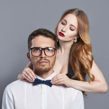 時尚的 couple.girl 和時髦