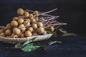 新鲜龙眼果实图片