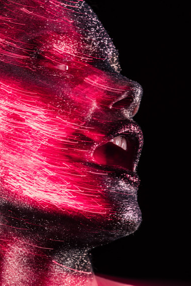 美与红色闪光图片