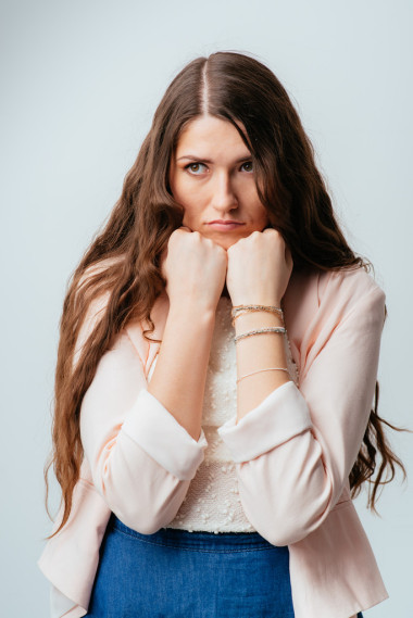 悲傷的女人照片