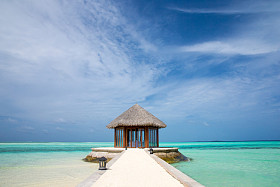 在马尔代夫的热带海滩图片