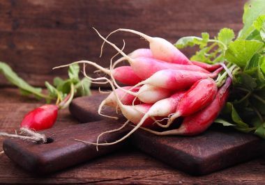 捆紅花園蘿卜照片